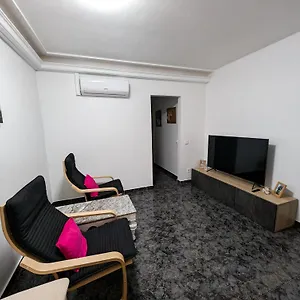 Economicmalagarooms Homestay